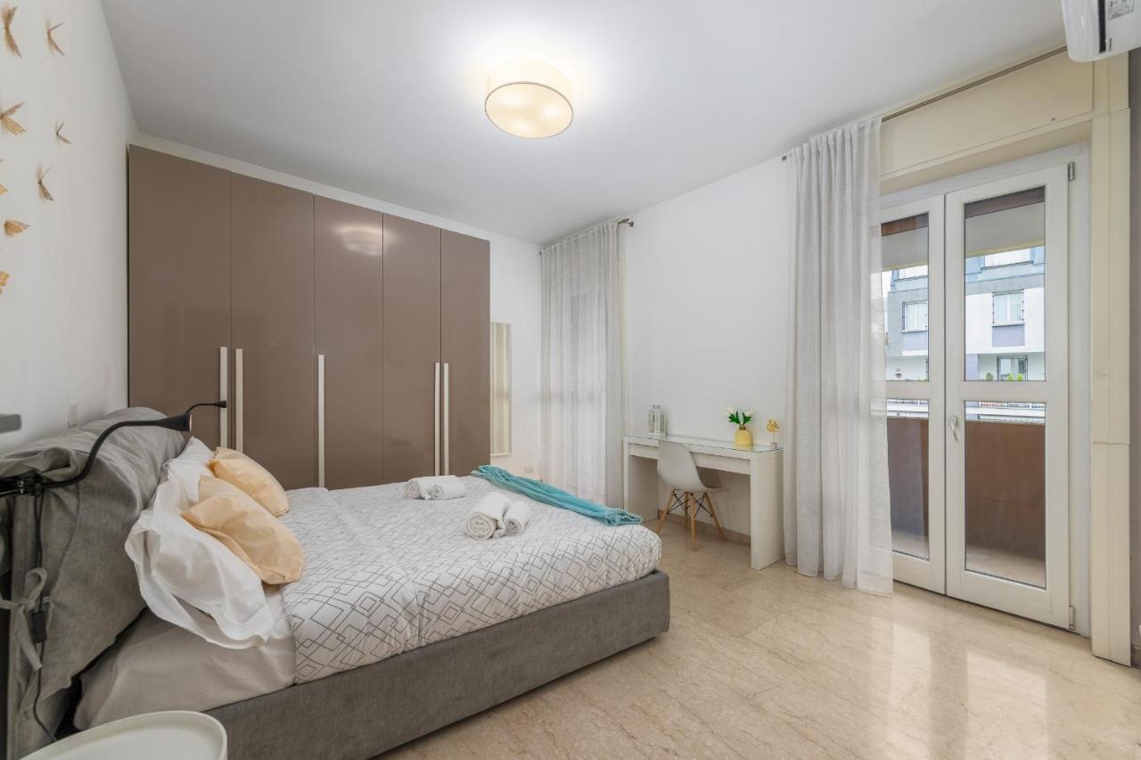 Niguarda-Zara Xxl Home,Two Balconies,Wifi,Family Milaan Buitenkant foto